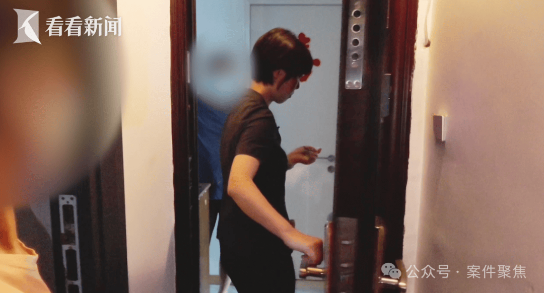 阿尔及利亚足球_“我妈都被你逼得心脏病去世了!”上海邻里纠纷酿悲剧阿尔及利亚足球,仅仅因为几扇门