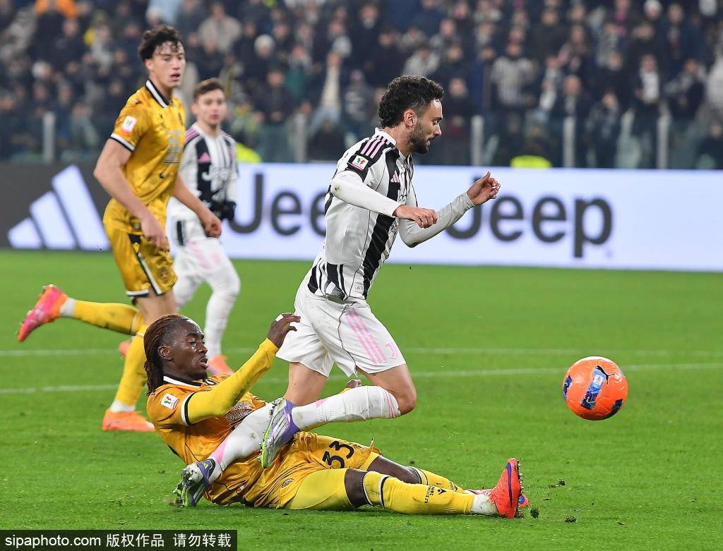 皇冠登1登2登3代理_麦肯尼的错失良机:裁判判罚越位引发的争议与战术思考